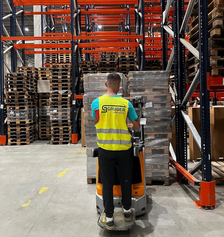 Deposito gruber logistics corteolona