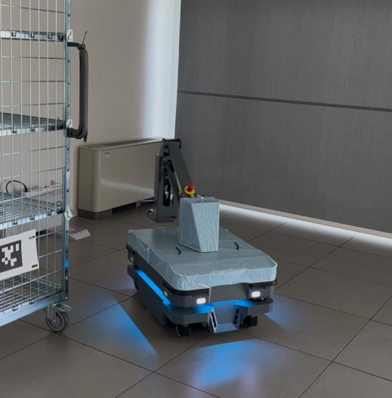 amr zucchetti logistics